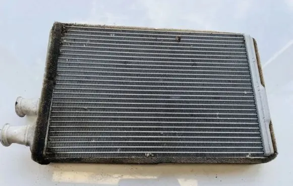 Chrysler Pacifica Heater blower radiator c4023