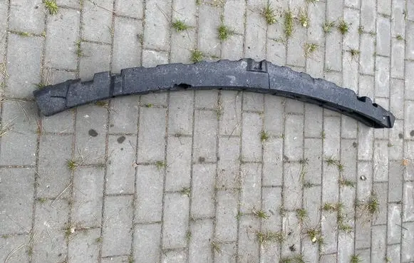 Mercedes-Benz A W169 Front bumper foam support bar A169885013721000