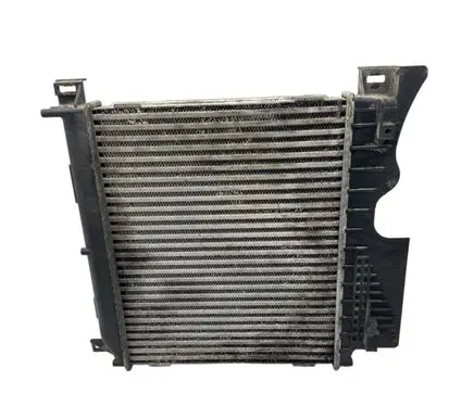 Chrysler Grand Voyager IV Intercooler radiator 878004U IA1324