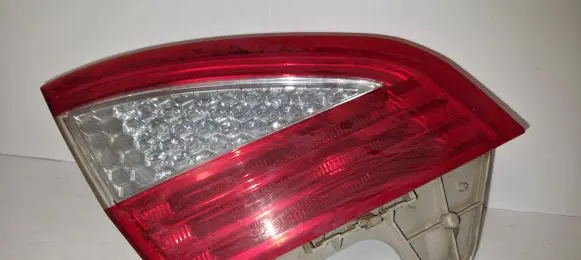 Ford Mondeo MK IV Tailgate rear/tail lights 7S7113A603A