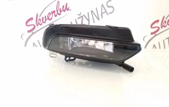 Audi A3 S3 8V Front fog light 8V0941700C 1NE01083210 0108321000686408