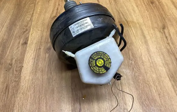BMW 3 F30 F35 F31 Brake booster 6798423 0204717681 22203177023