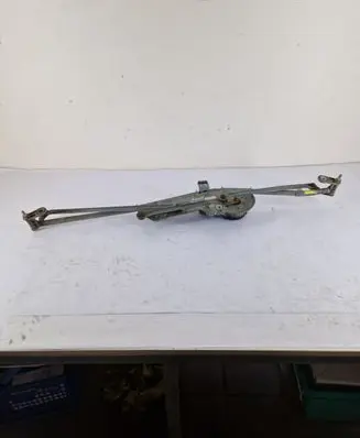 Front wiper linkage and motor
