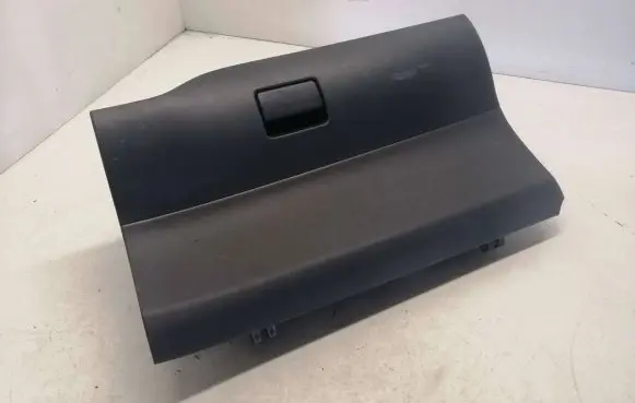 Toyota Auris 150 Glove box 5555202100