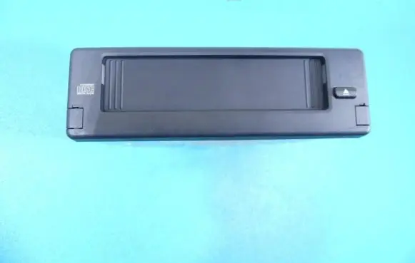 BMW 5 E60 E61 CD/DVD changer 6938975 IMPRK952352