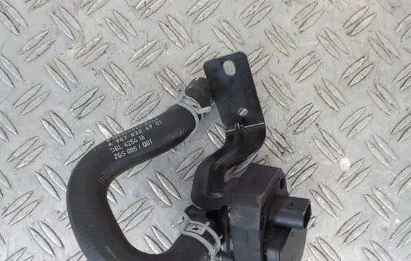Mercedes-Benz Sprinter W907 W910 Electric auxiliary coolant/water pump A9078306901