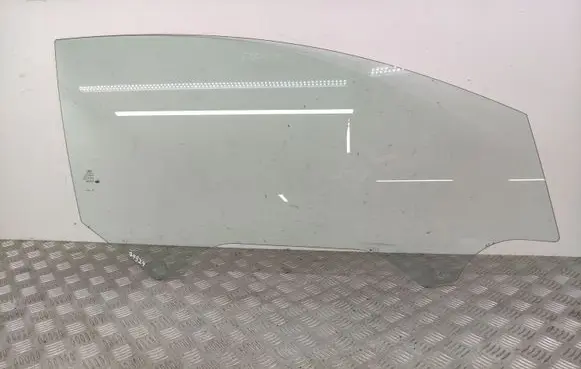 Ford Fiesta Front door window/glass (coupe) 8A61B21410A