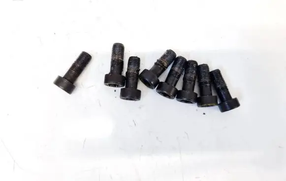 Hyundai Santa Fe Nuts/bolts 