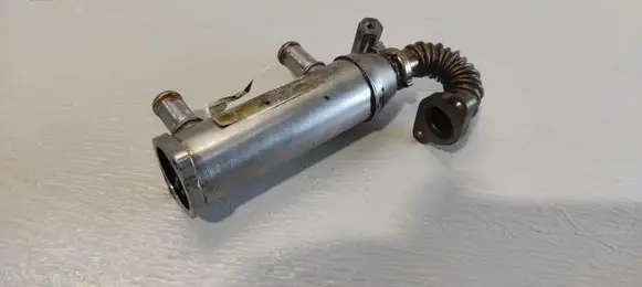 Peugeot 607 EGR valve cooler 4U3Q9Y493AK