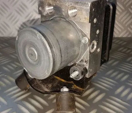 Jaguar XJ X351 ABS Pump DW932C405BH