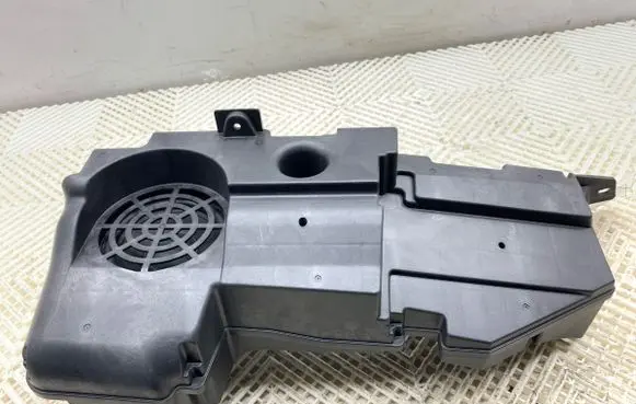 Audi A6 S6 C7 4G Subwoofer speaker 4G9035381A