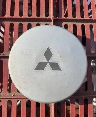 Mitsubishi Mirage V CJO Original wheel cap
