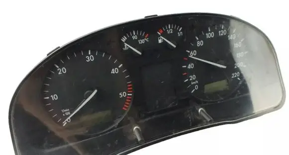 Volkswagen PASSAT B5 Speedometer (instrument cluster) 09051940090