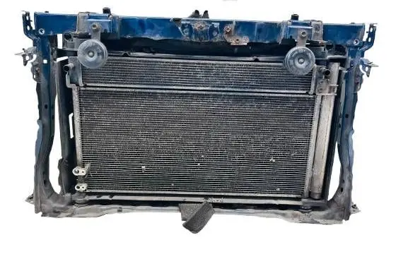 Toyota Prius (XW30) Radiator set 
