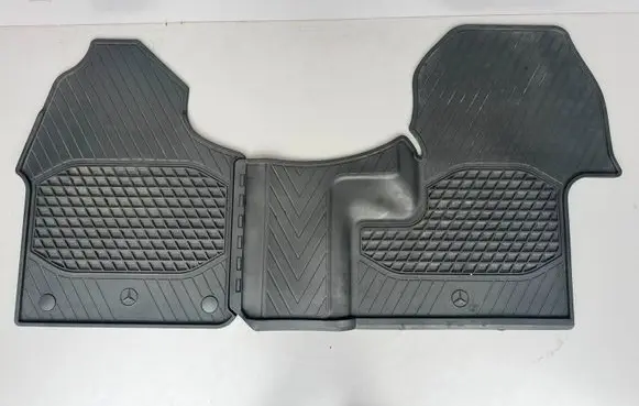 Mercedes-Benz Sprinter W907 W910 Car floor mat set A9076805501 9076805501 A9076805601