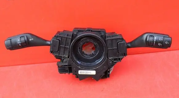 Ford Kuga I Other switches/knobs/shifts 4M5T-13N064-HK