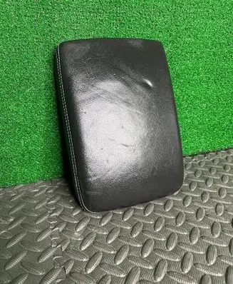 Audi A5 Sportback 8TA Armrest lock 8W0864207F