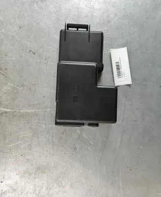 Volvo XC90 Fuse box cover 31384737