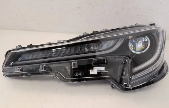 Toyota Corolla E210 E21 Headlight/headlamp 8115002S70 90154014