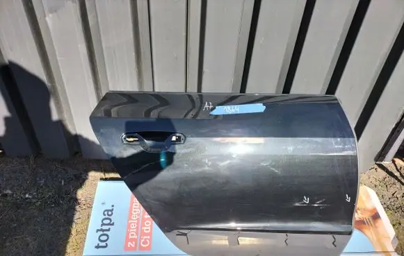 Audi A7 S7 4K8 Rear door
