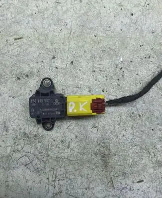 Audi A4 S4 B7 8E 8H Airbag deployment crash/impact sensor 8P0955557