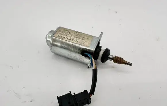 Audi A8 S8 D3 4E Seat adjustment motor 83226725000 6423868 L146012