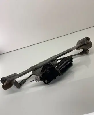 Suzuki Liana Front wiper linkage and motor 1592005592