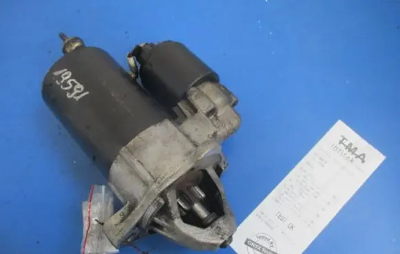 Volkswagen PASSAT B5.5 Starter motor