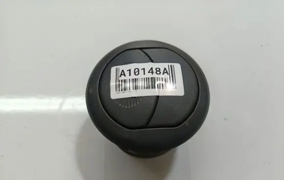 Iveco Daily 30.8 - 9 Dash center air vent grill 226538