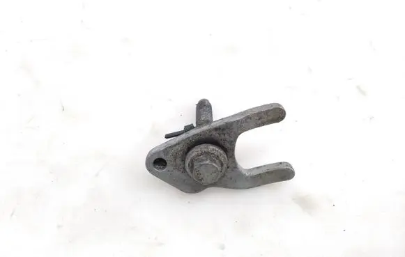Ford Transit Custom Fuel Injector clamp holder 