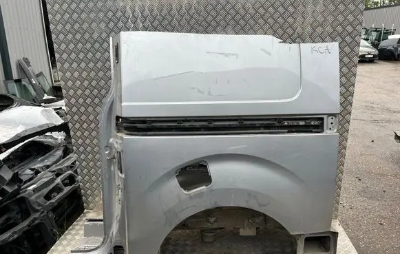 Opel Vivaro Rear quarter panel