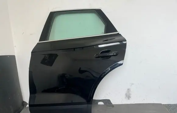 Audi Q5 SQ5 FY Rear door 