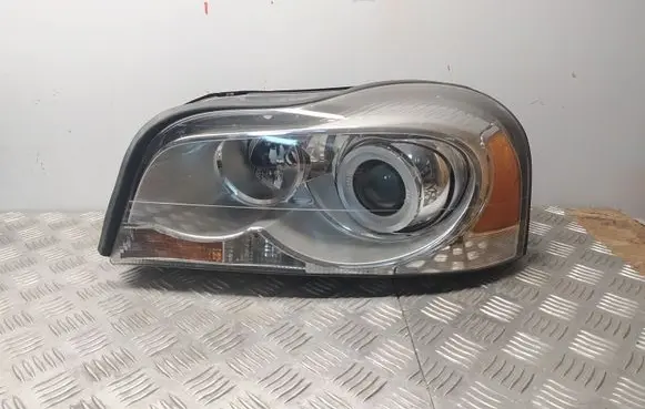 Volvo XC90 Headlight/headlamp 31347075