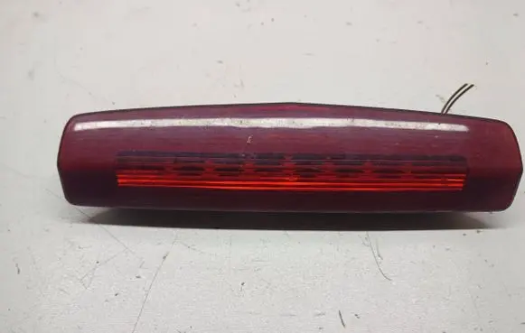 Opel Zafira B Third/center stoplight 565461589 13211587