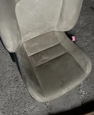 Lexus CT 200H Front passenger seat 