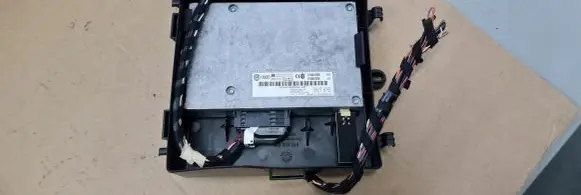 Audi A4 S4 B8 8K Bluetooth control unit module 8T0862335B