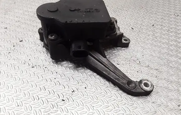 Opel Vectra C Intake manifold valve actuator/motor 55205127