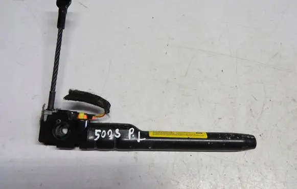 Peugeot 3008 I Seat belt trim 20EA33