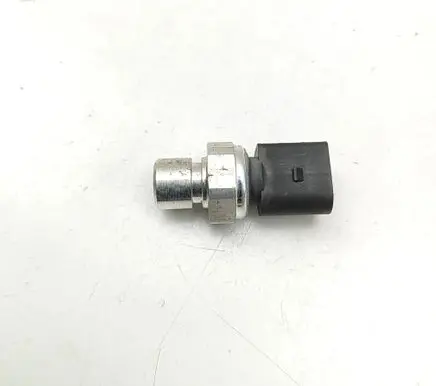 Skoda Enyaq iV Air conditioning (A/C) pressure sensor 5Q0959126B 82CP6802