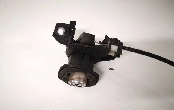 BMW 3 E90 E91 Tailgate exterior lock 