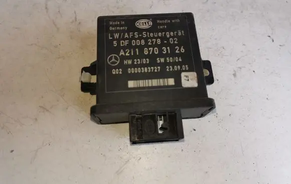 Mercedes-Benz E W211 Light module LCM A2118703126