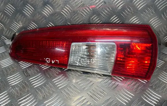 Volvo XC70 Rear/tail lights