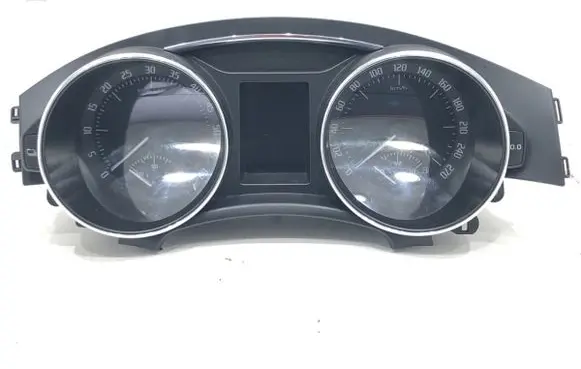 Speedometer (instrument cluster)