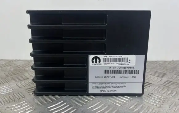 Jeep Grand Cherokee Sound amplifier 68325103AD 26777AH TH1AA1568K0410