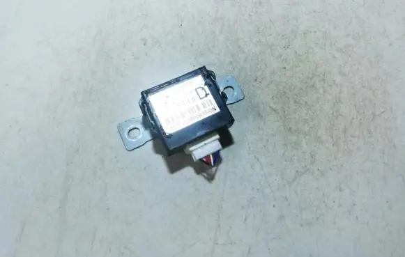 Suzuki Vitara (LY) Immobilizer control unit/module 3397561m01