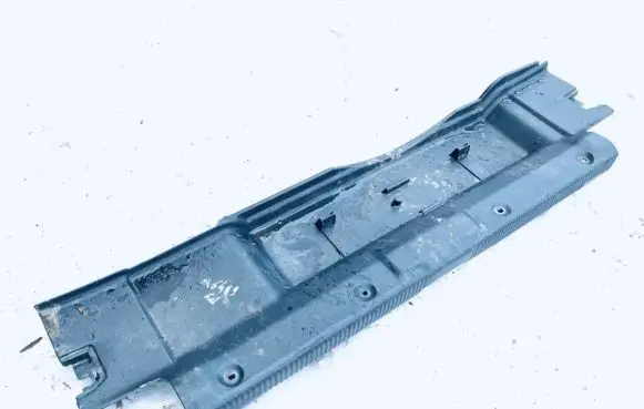 Audi A3 S3 8L Other trunk/boot trim element 8l0863471