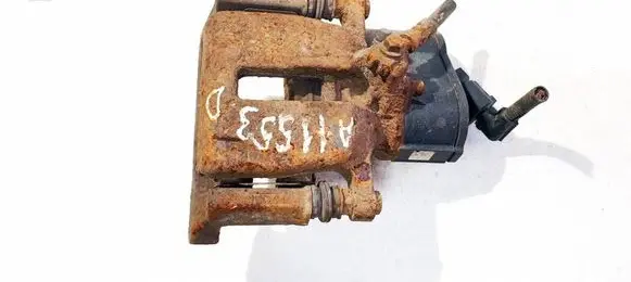 Volkswagen PASSAT B7 Rear brake caliper