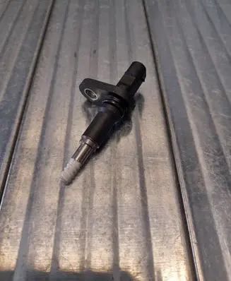 BMW X2 F39 Coolant temperature sensor 8661436 8661435