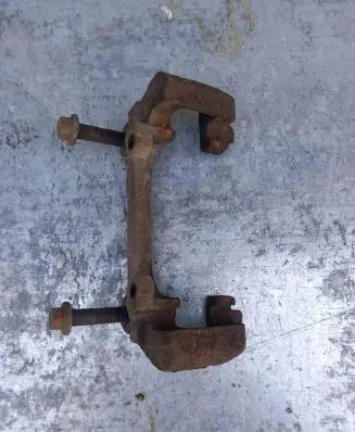 Volvo V70 Front Brake Caliper Pad/Carrier 