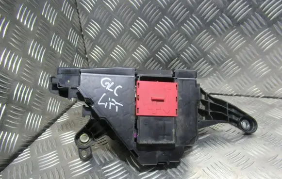 Mercedes-Benz E W213 Fuse box set A2135403539